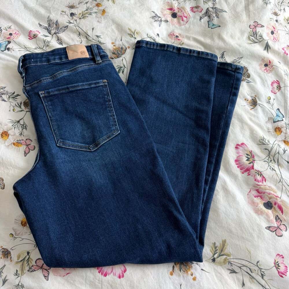RFM Wide Leg Jeans Size 11/30 Dark Wash Stretch Denim